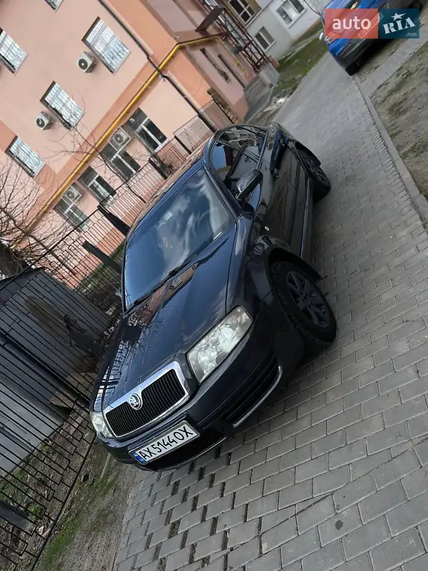 2005 skoda superb