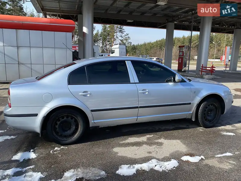 2008 skoda superb
