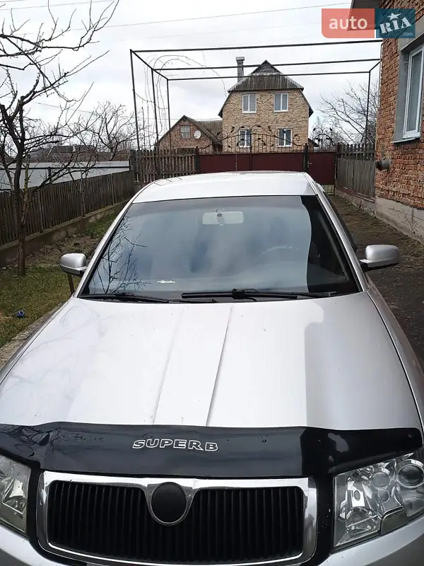 2005 skoda superb