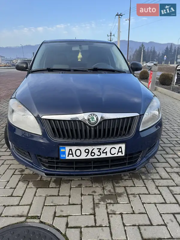 2010 skoda fabia