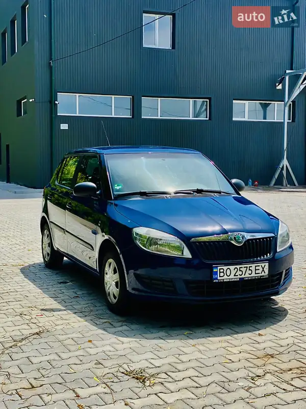 2011 skoda fabia