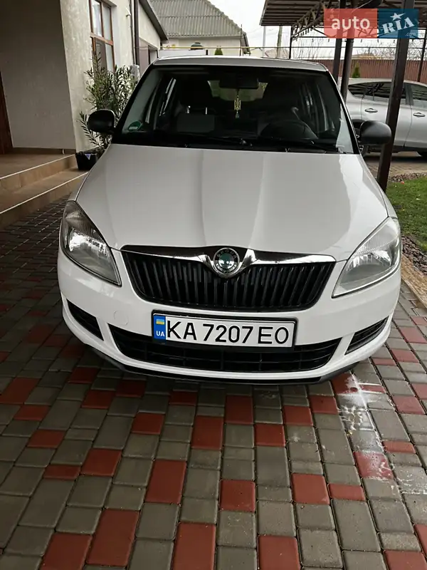 2010 skoda fabia