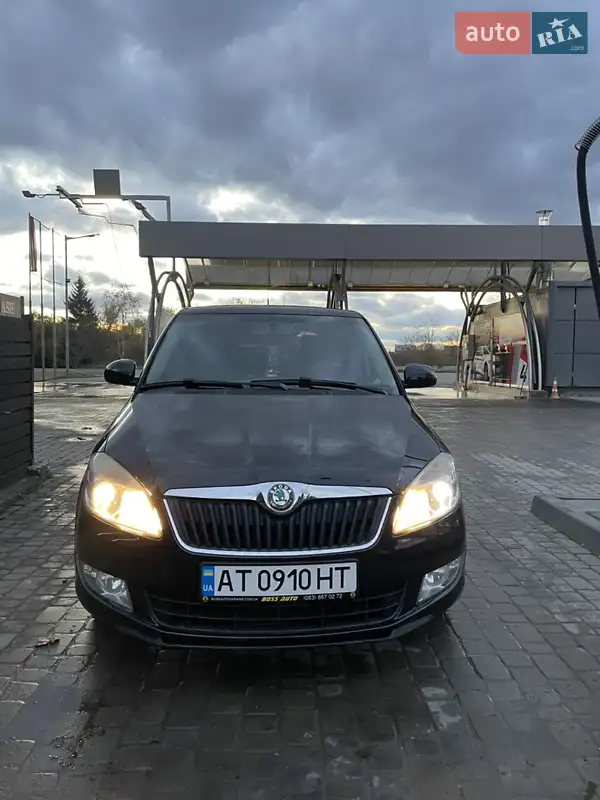 2010 skoda fabia
