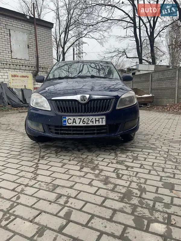 2012 skoda fabia