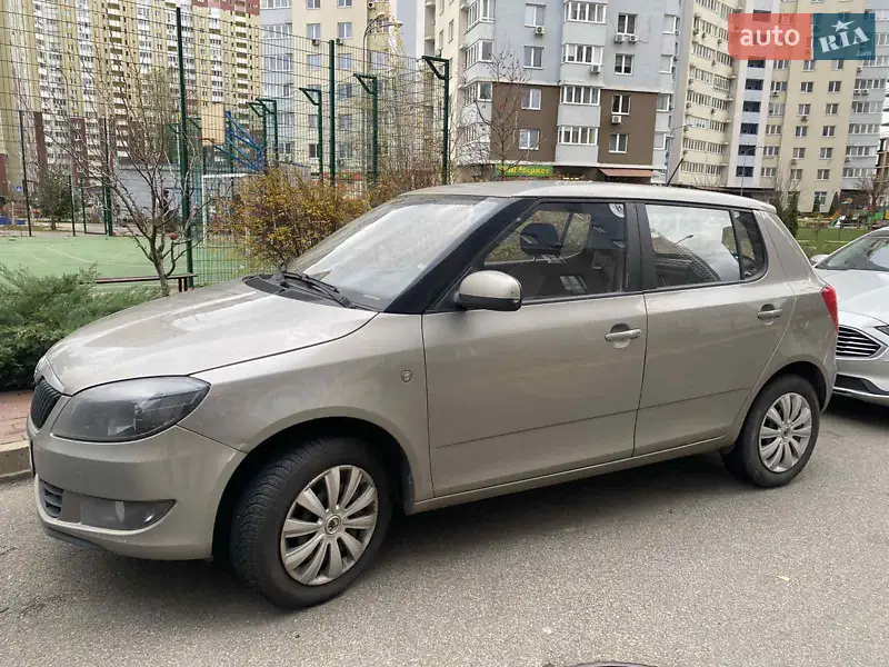 2015 skoda fabia