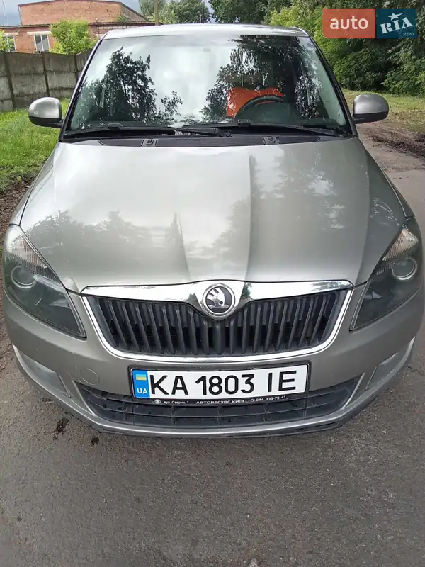 2015 skoda fabia
