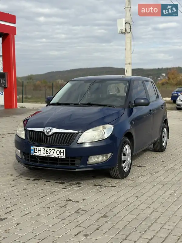 2013 skoda fabia