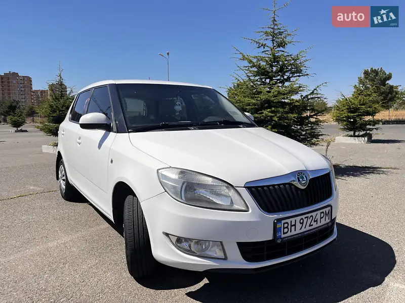 2012 skoda fabia