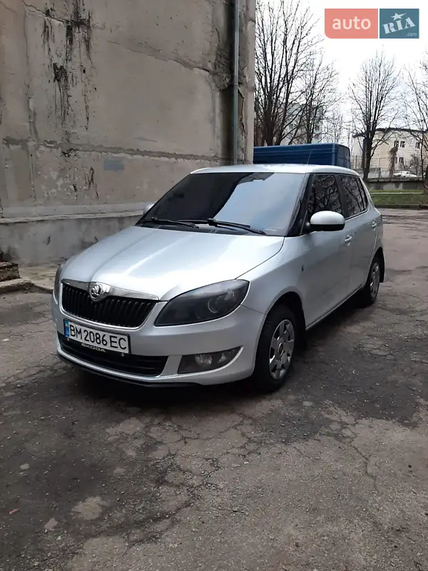 2014 skoda fabia