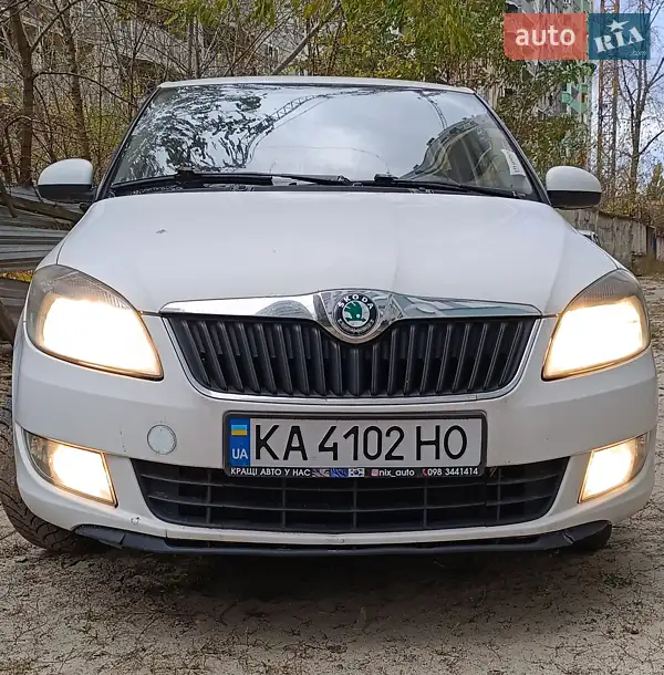 2012 skoda fabia