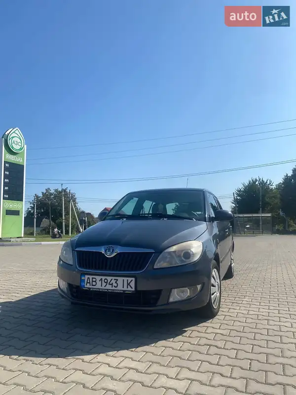 2011 skoda fabia