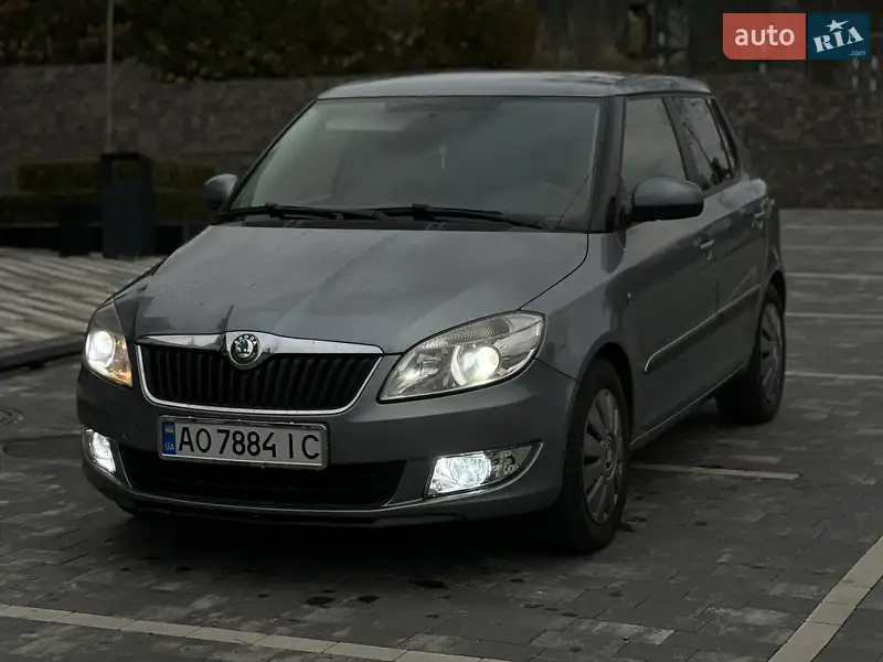 2012 skoda fabia