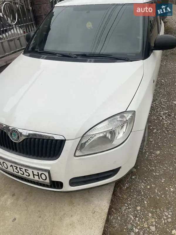 2009 skoda fabia