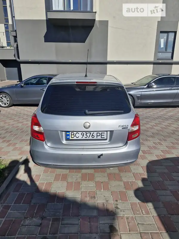 2008 skoda fabia