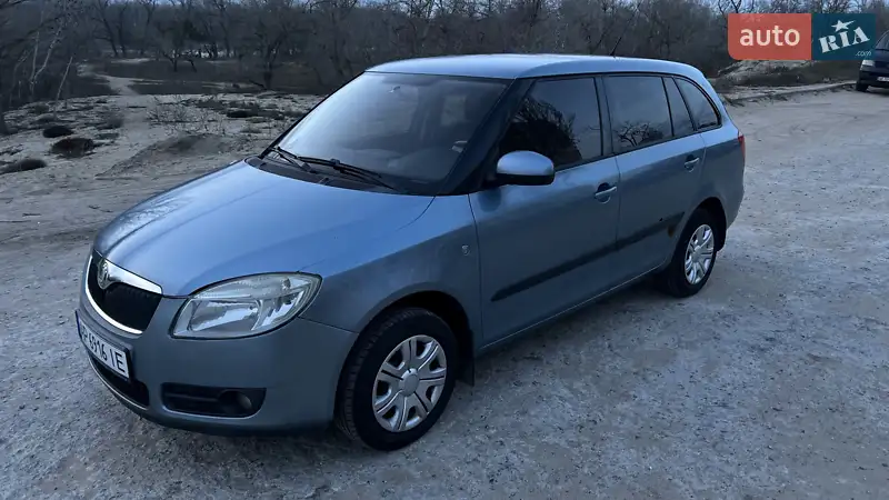 2008 skoda fabia