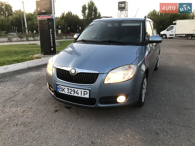 2008 skoda fabia