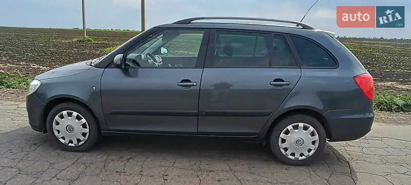 2009 skoda fabia
