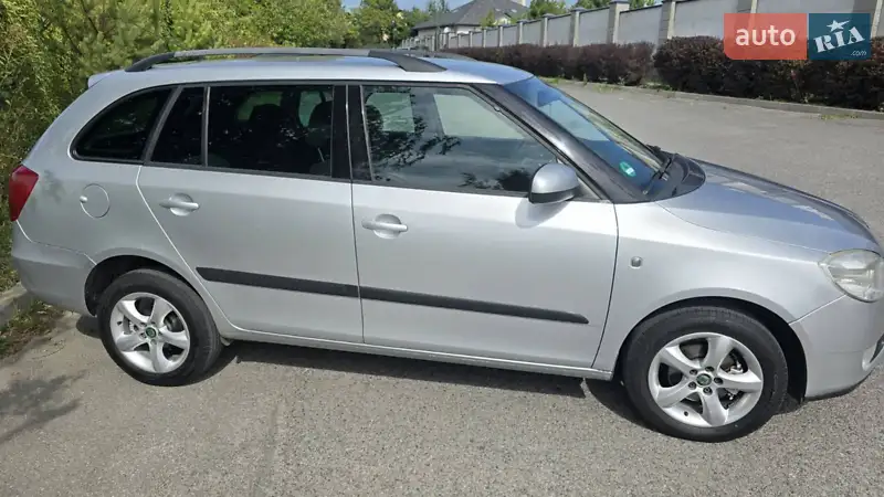 2009 skoda fabia