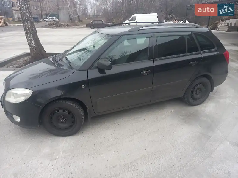 2009 skoda fabia