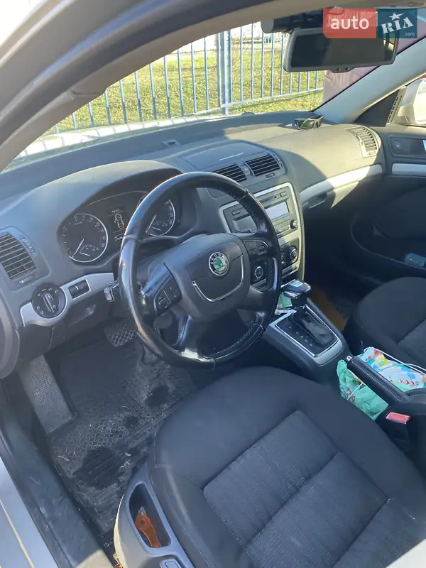 2011 skoda octavia