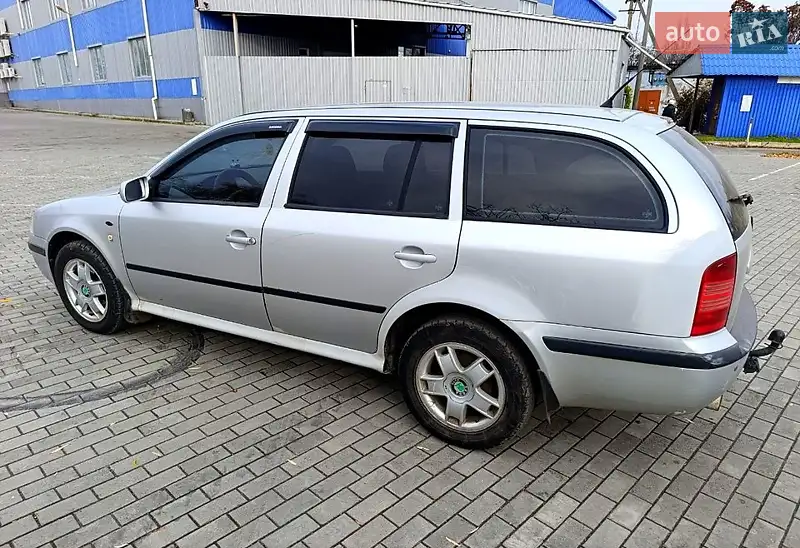 2000 skoda octavia