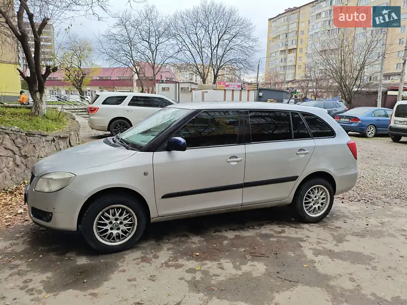 2008 skoda fabia