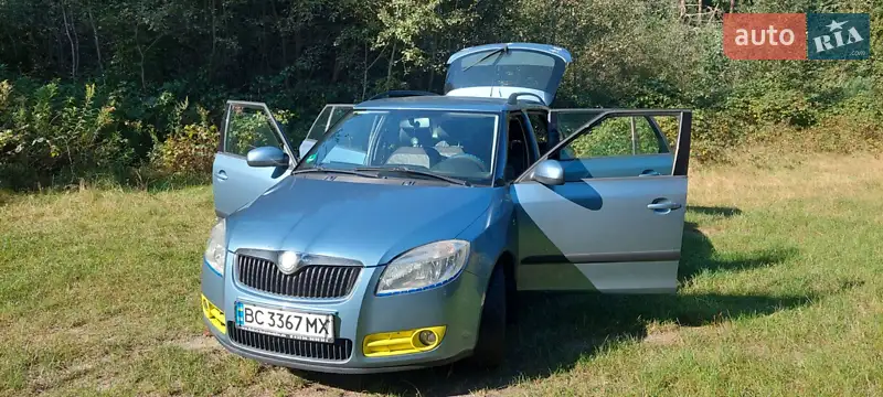 2008 skoda fabia