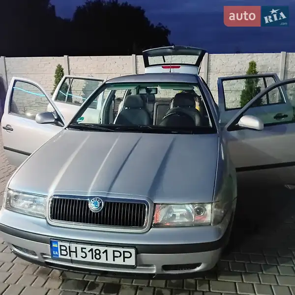 2000 skoda octavia