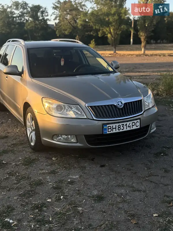 2010 skoda octavia
