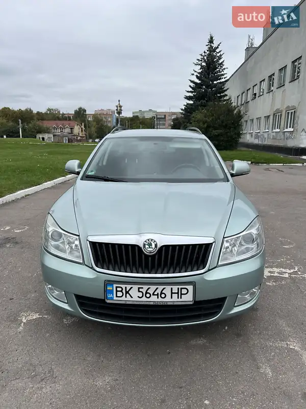 2010 skoda octavia