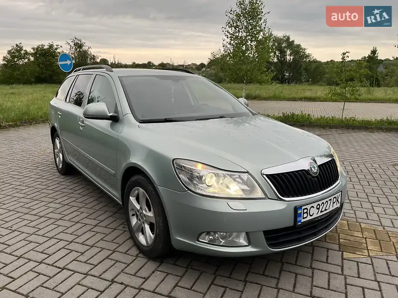 2012 skoda octavia