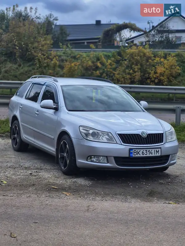 2010 skoda octavia