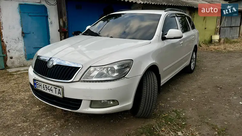 2010 skoda octavia