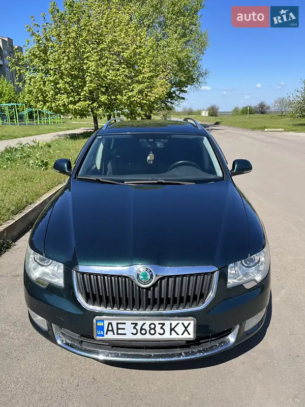 2010 skoda superb