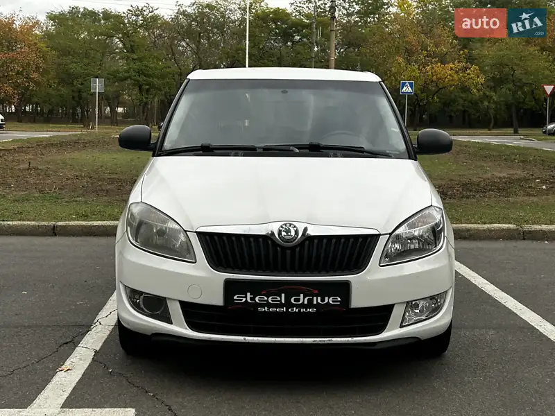 2012 skoda fabia