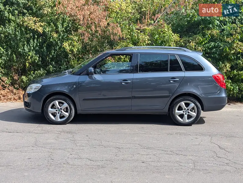 2008 skoda fabia