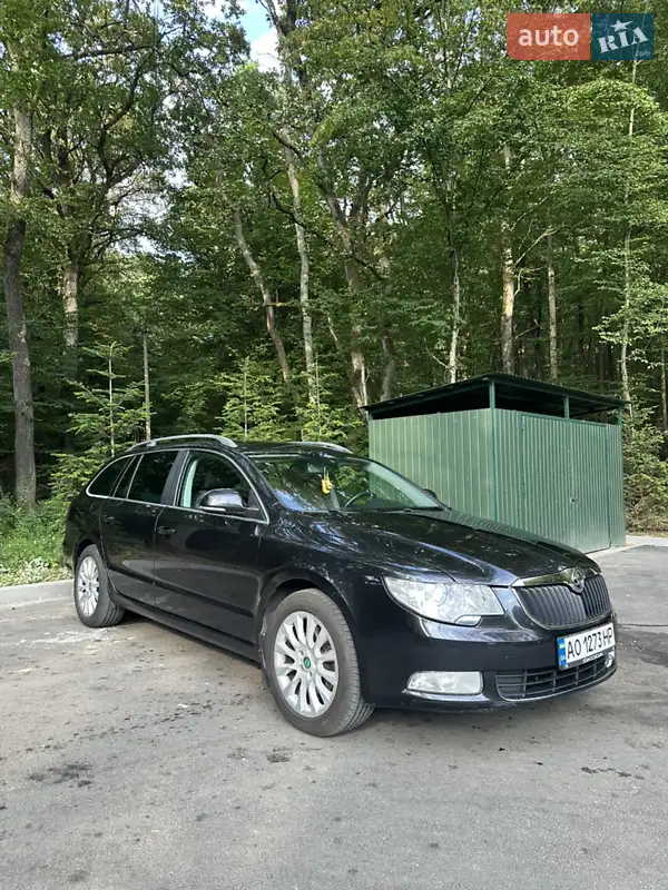 2012 skoda superb