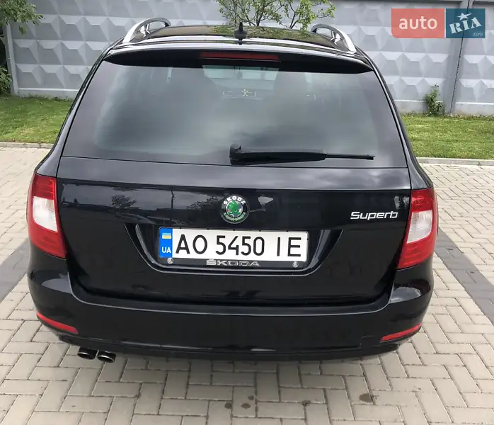 2013 skoda superb