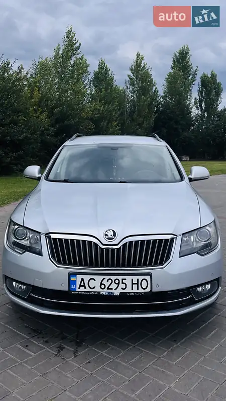 2015 skoda superb