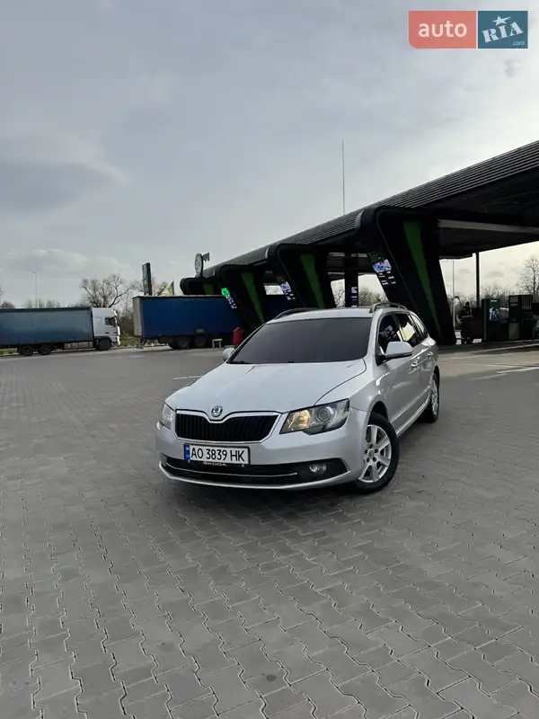 2014 skoda superb