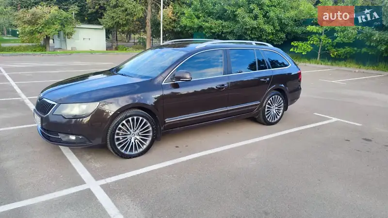 2013 skoda superb