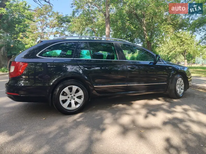 2012 skoda superb