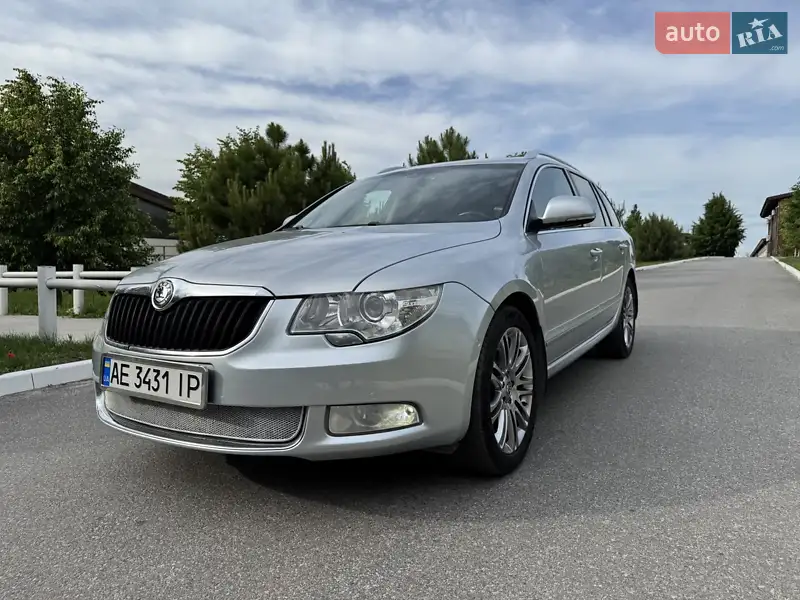 2013 skoda superb