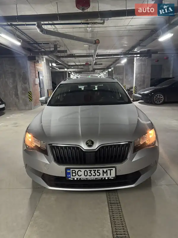 2016 skoda superb