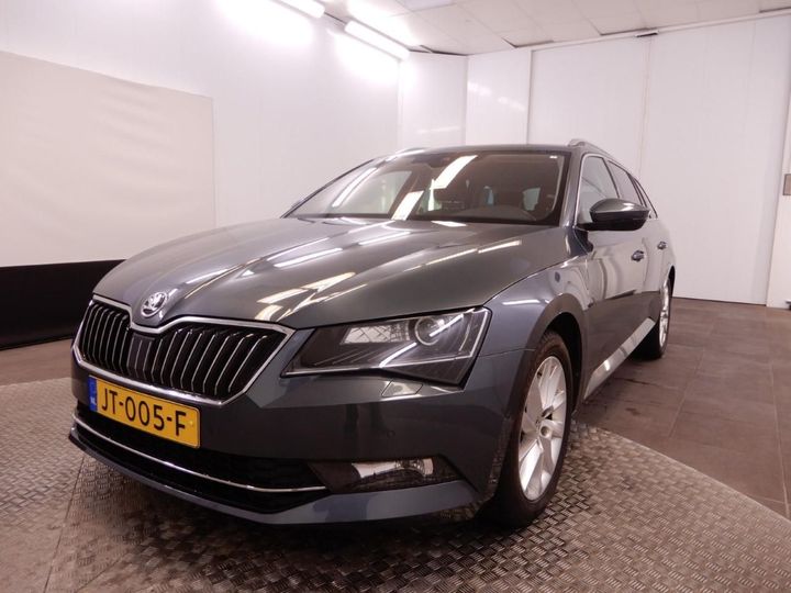 2016 skoda superb