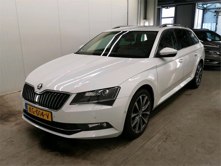 2016 skoda superb