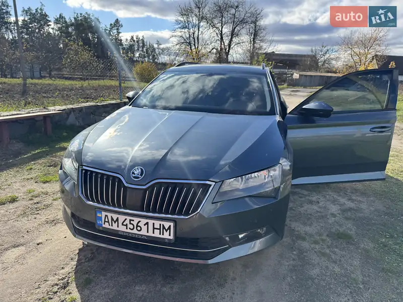 2017 skoda superb