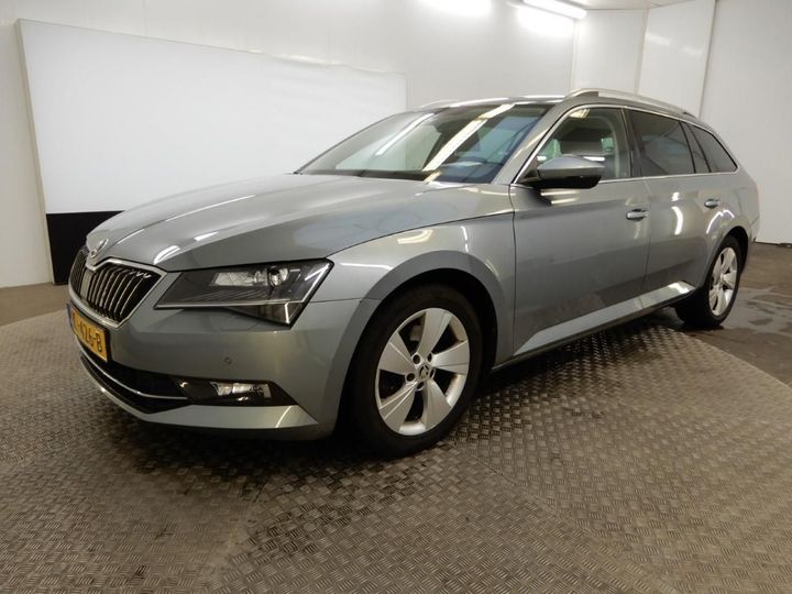 2016 skoda superb
