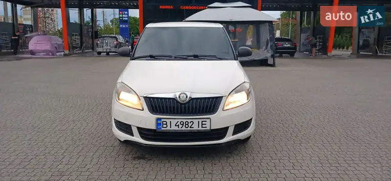 2010 skoda fabia