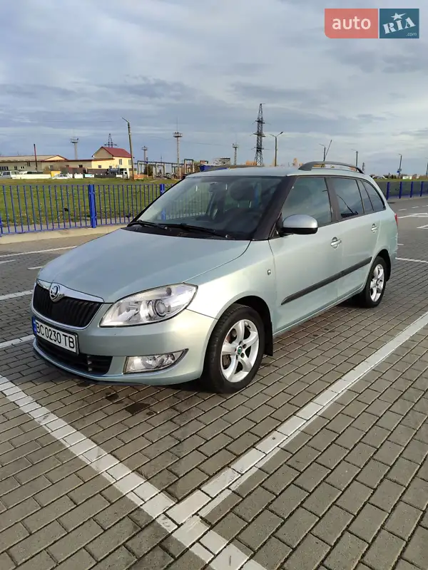 2010 skoda fabia